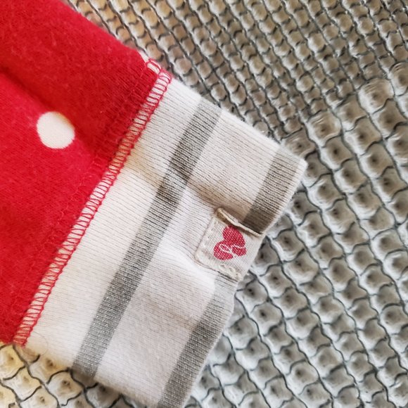 Hatley one-piece pajamas - Picture 2 of 3